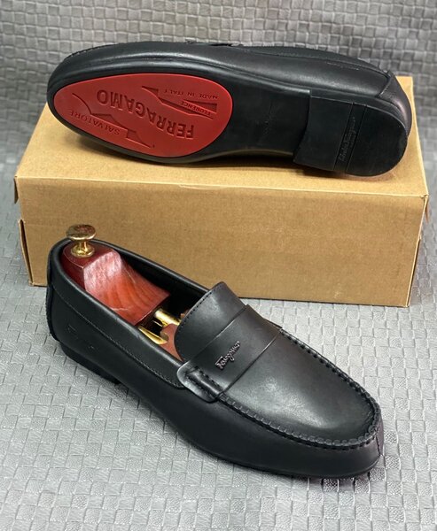 Mocassins élégants en cuir