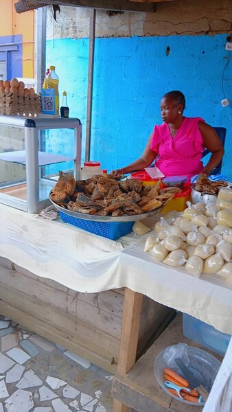 Bon atieke chez Fatou