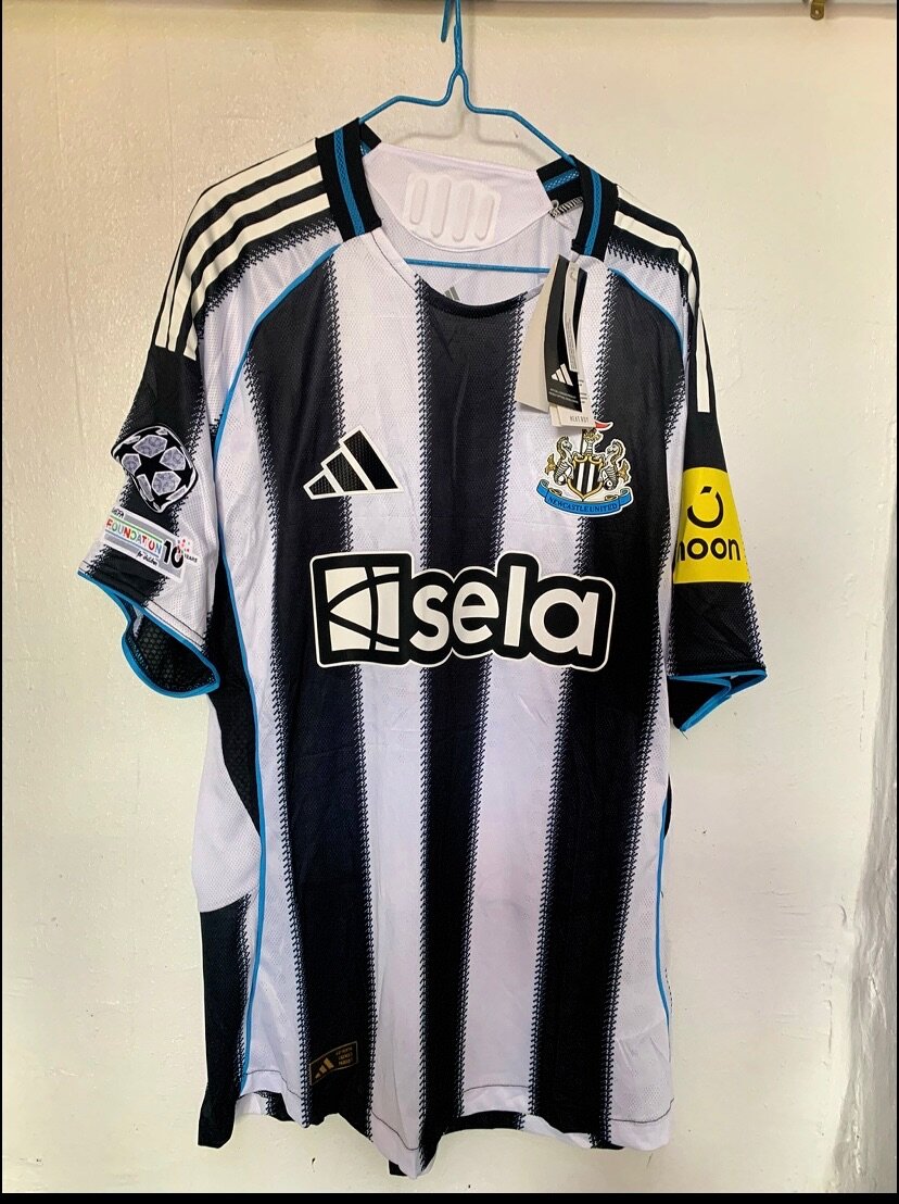 Maillot de football tendance