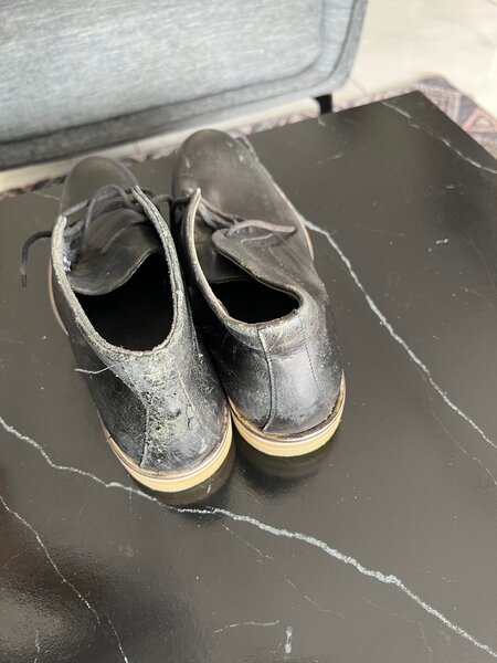 Bottes en cuir noir homme