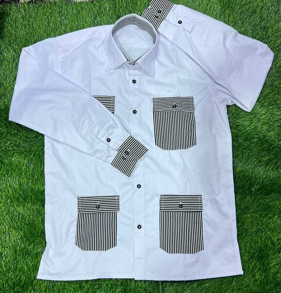 Chemise élégante à rayures