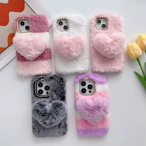 Coque Fluffy en Peluche