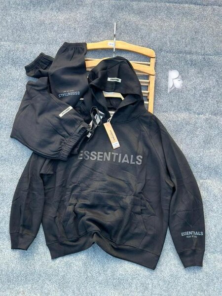 Ensemble Hoodie et Pantalon Essentials