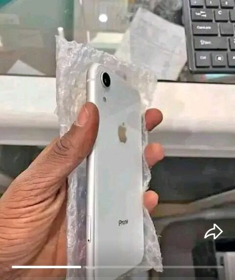 iPhone XR - Smartphone Débloqué