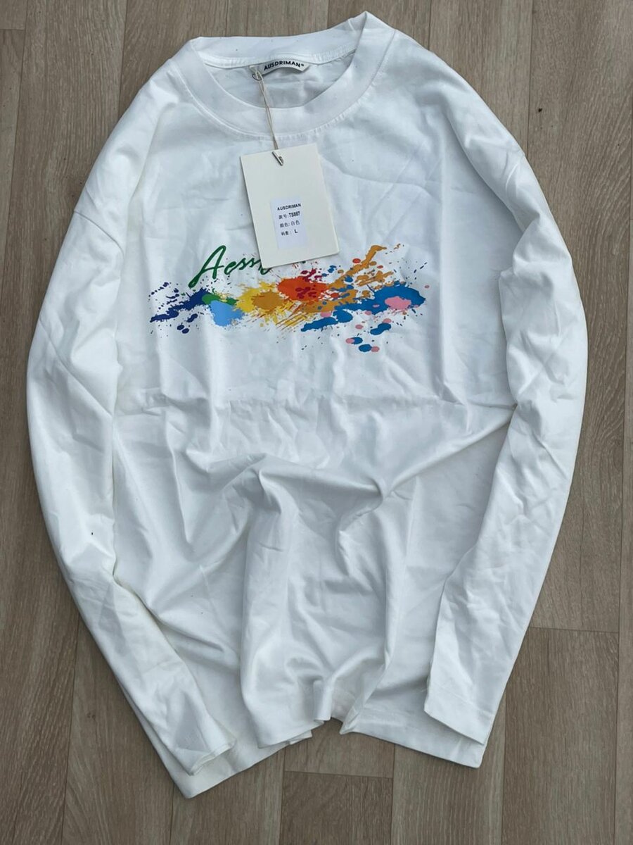 T-shirt à motifs colorés