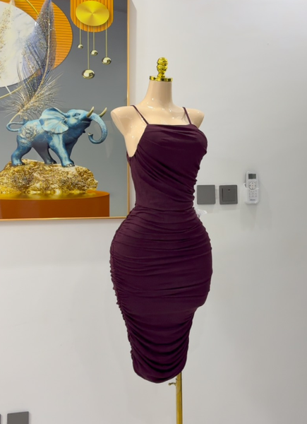 Tight dress burgundy
