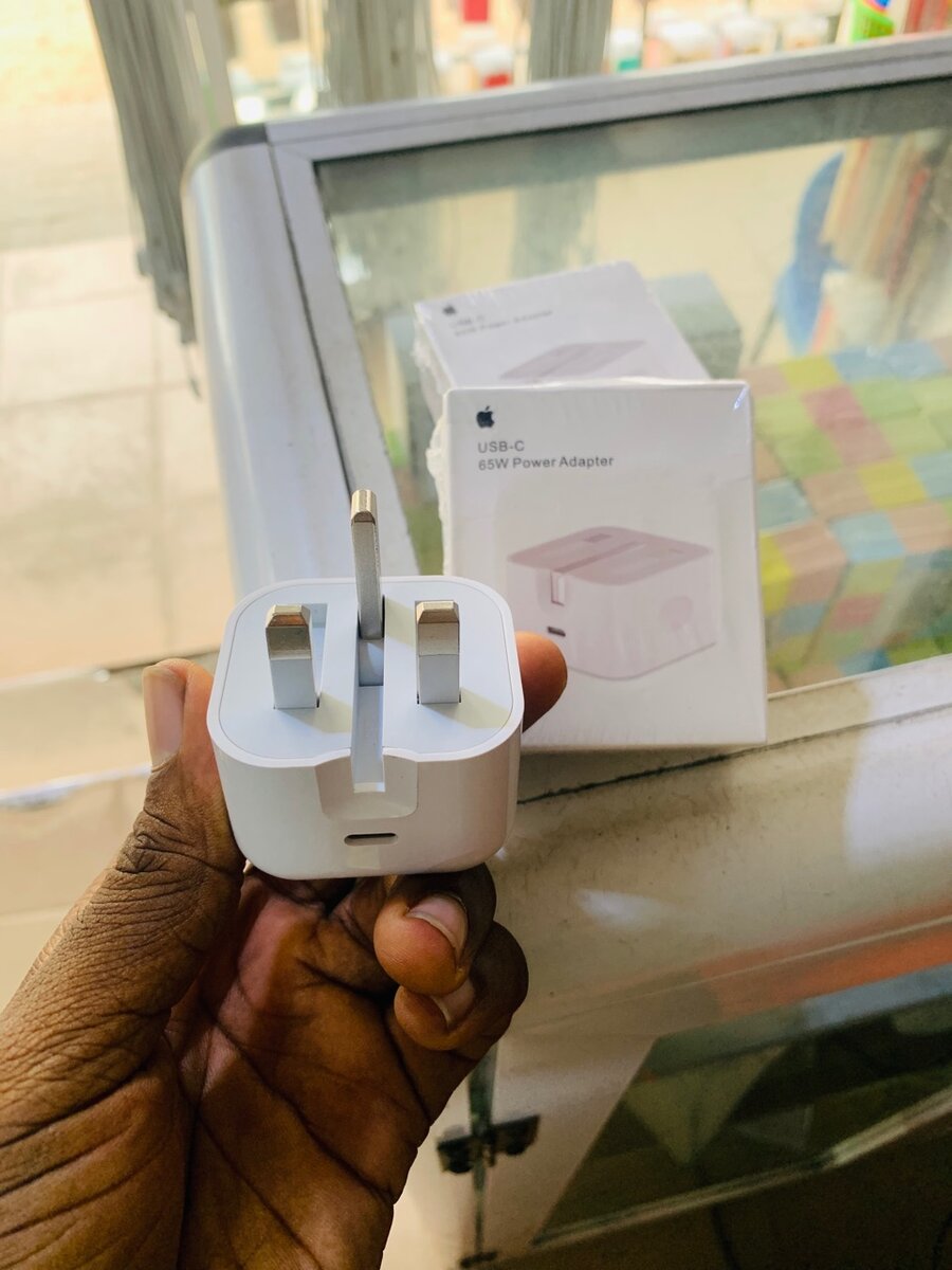 IPHONE TYPE C CHARGER HEAD