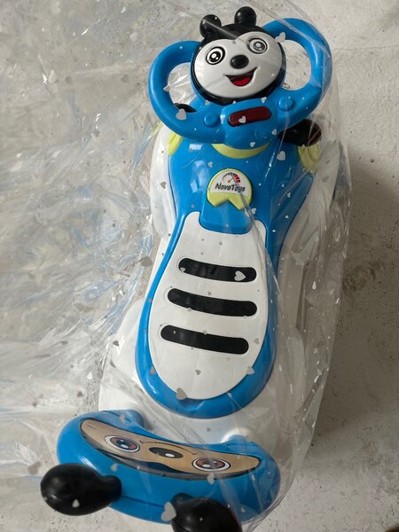 Детская машинка