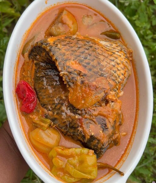 Poulet  braisé  a la mourtade