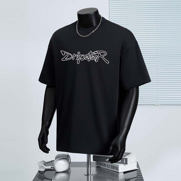 T-shirt à motifs graphiques