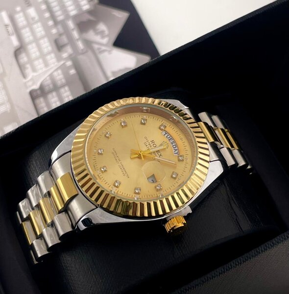 Montre Bracelet Bicolore Élégante