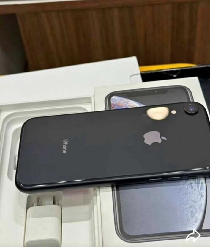 iPhone XR Noir Débloqué