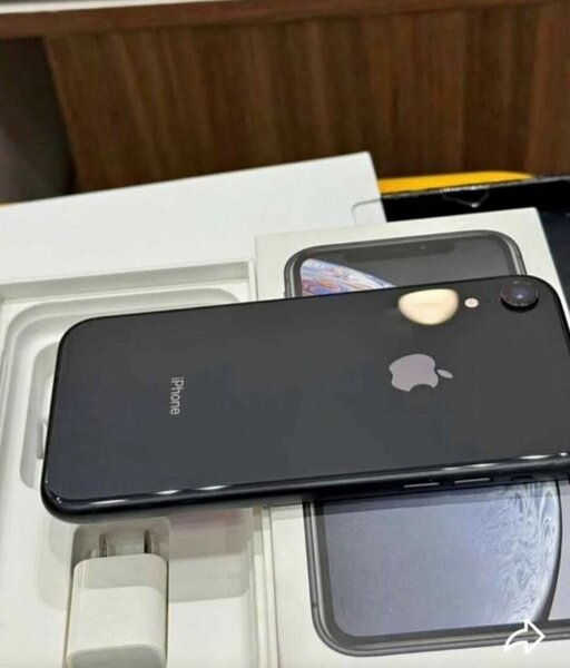 iPhone XR Noir Débloqué