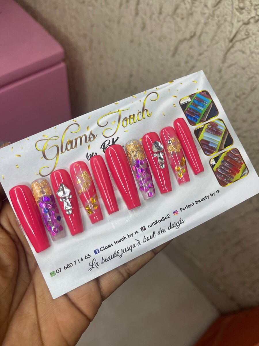 Press on nails 💅🏽