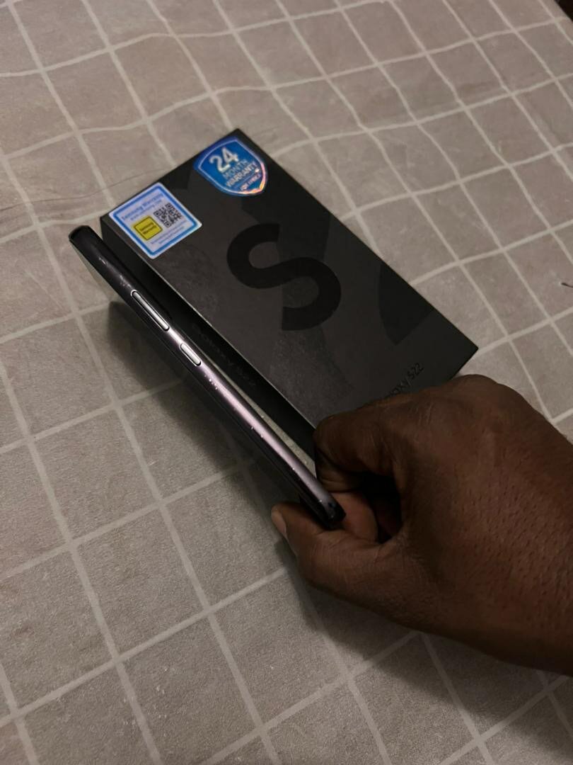 Smartphone Galaxy S22 128Go