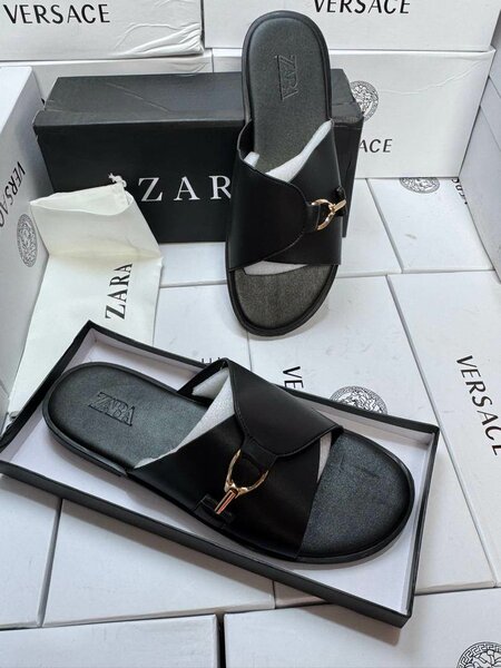 Sandales croisées élégantes