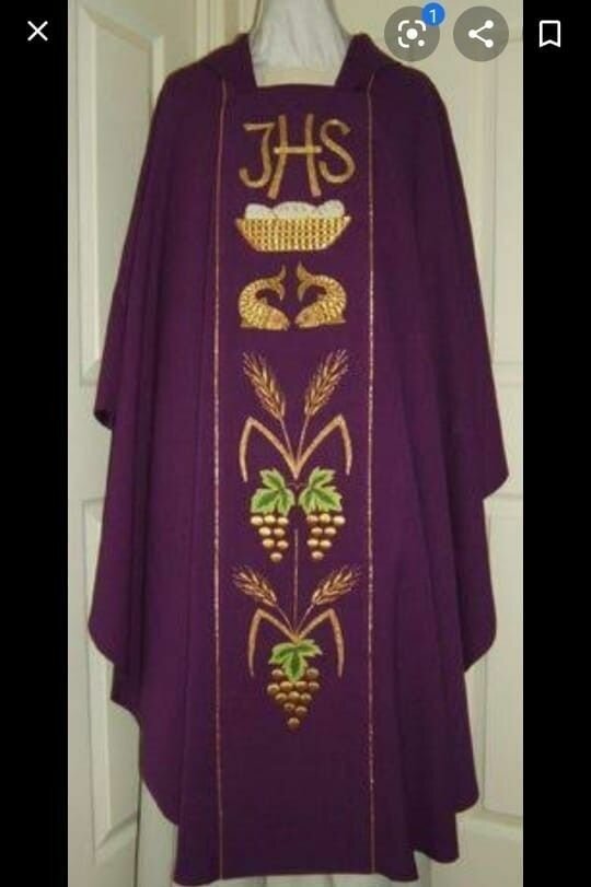 Chasuble liturgique élégante