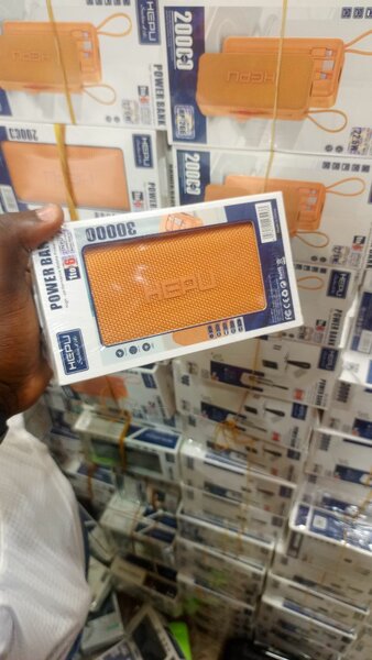 Chargeur Portable 30000mAh