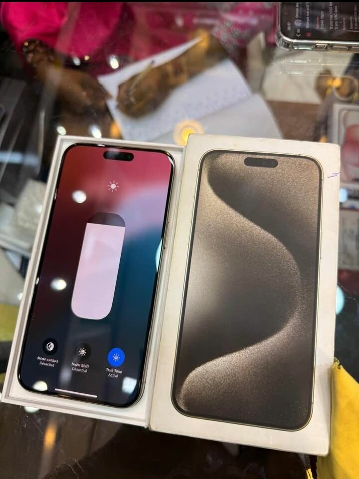 Apple iPhone 15 Pro Max