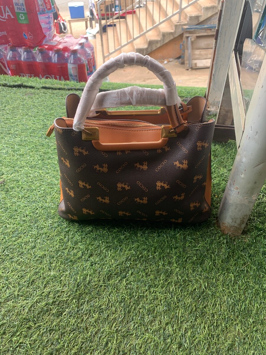 Females cocio bag
