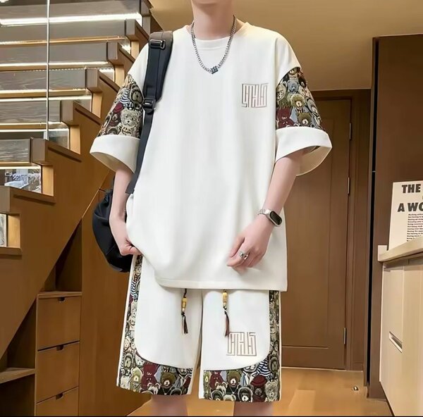 Ensemble streetwear tendance