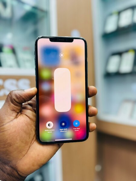 iPhone 11 Pro Max 256Go  Tout