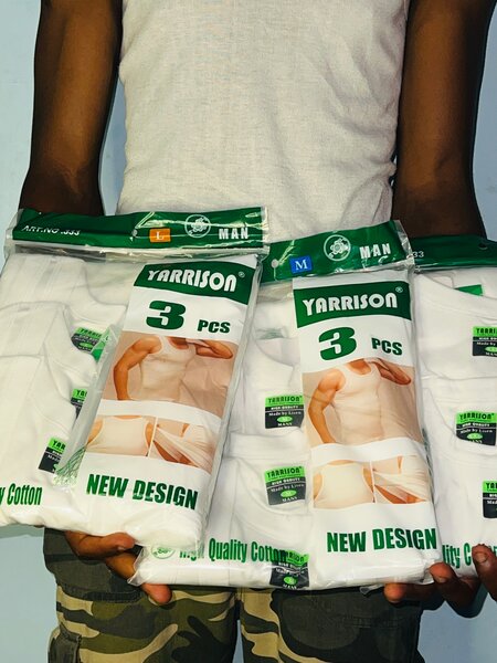 T-shirts blancs pour hommes Yarrison