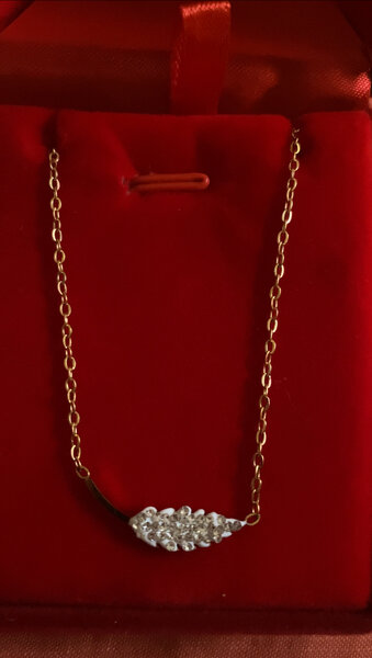 Collier élégant féminin