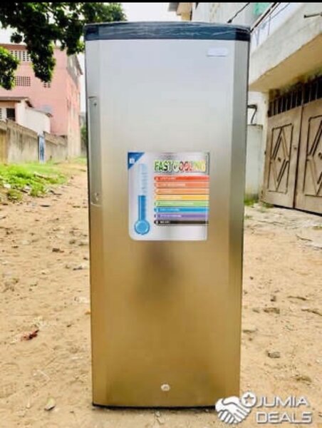 CONGÉLATEUR VERTICAL SMART TECHNOLOGY