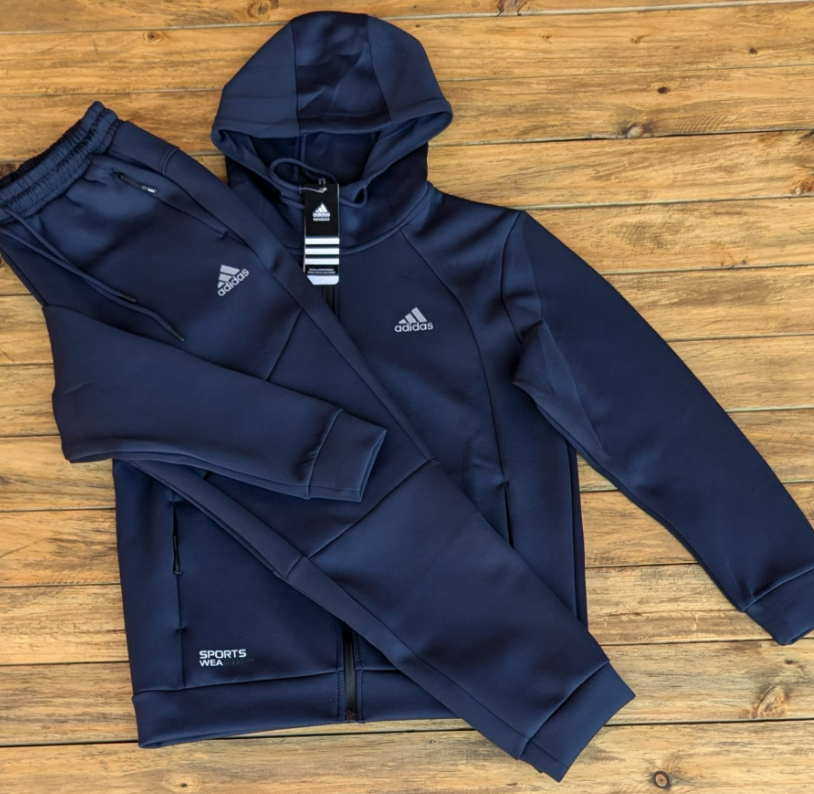 Adidas Tech fleece