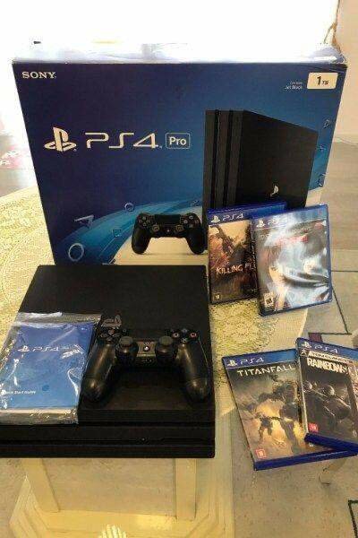 Console Sony PS4 Pro + Jeux