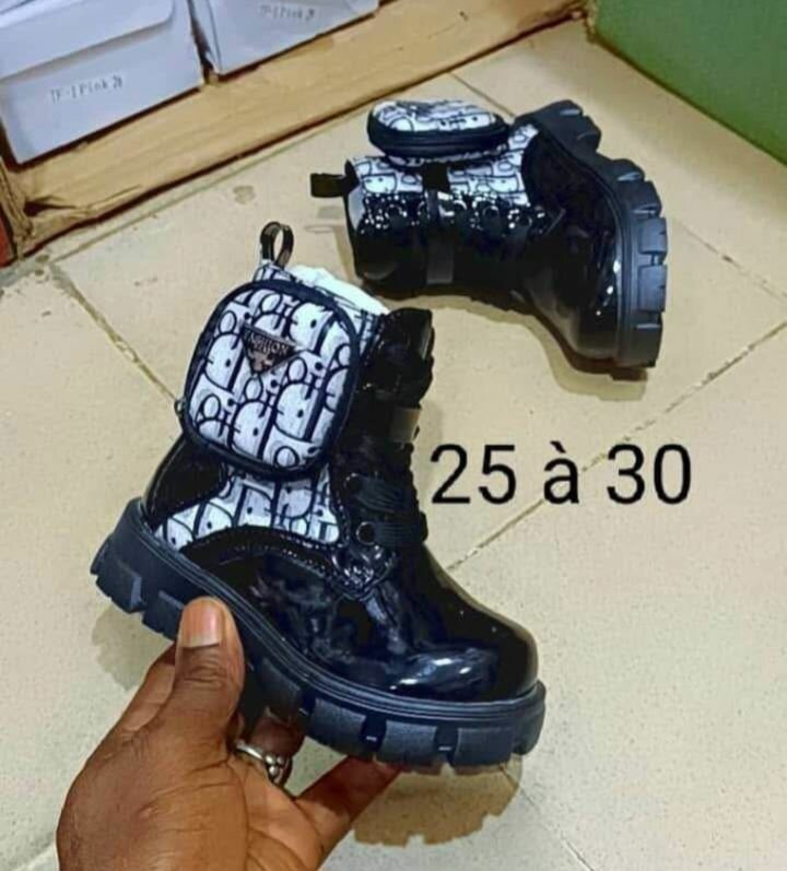 Bottes Enfant Lacées étanches