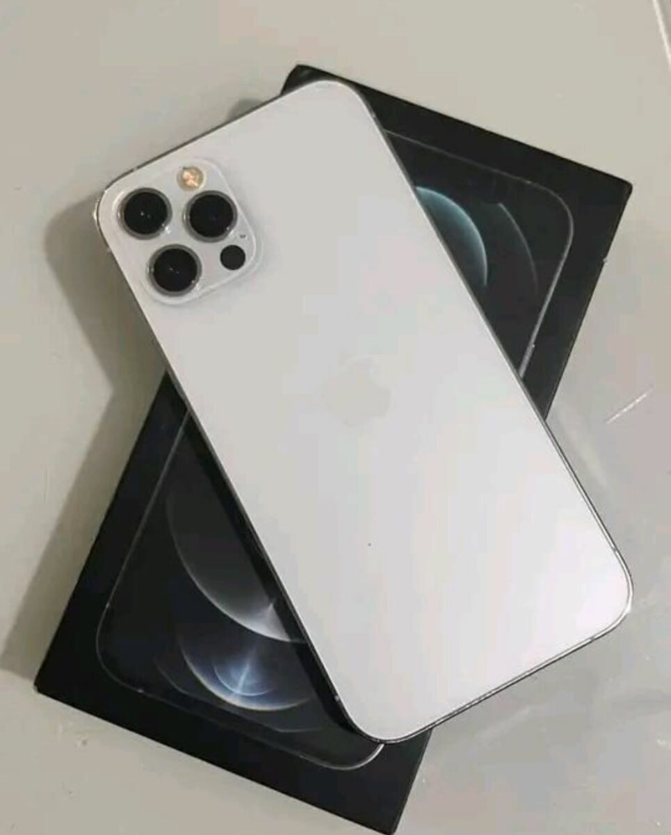 iPhone 12 Pro Blanc 128 Go