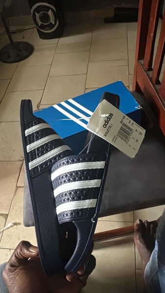 Claquette Adidas  original