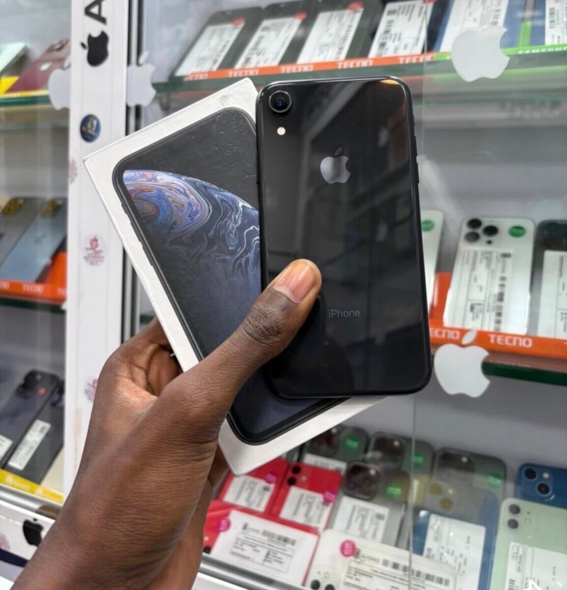 iPhone XR Noir avec Boîte