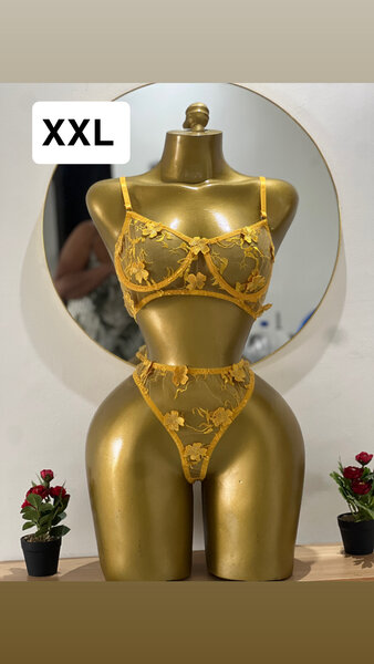 Ensemble lingerie blanche sexy