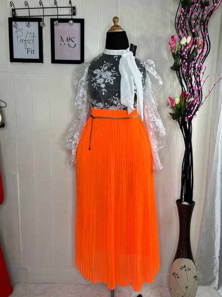 DOROTHY PERKINS BOLD & BRIGHT SET