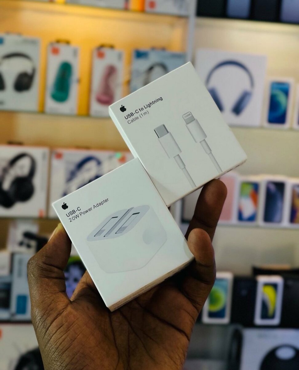 USB to Lightening and Type C to Lightening