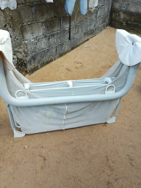 Parc pour bébé pliable sécurisée