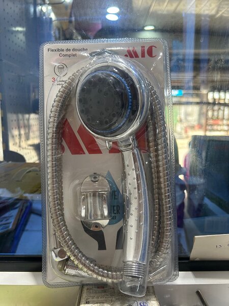 Pommeau de douche flexible chrome