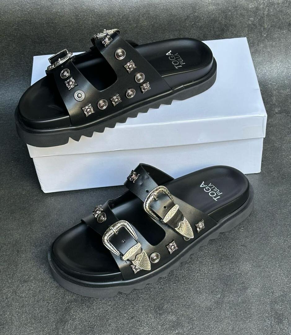 Sandales noires Toga Virilis