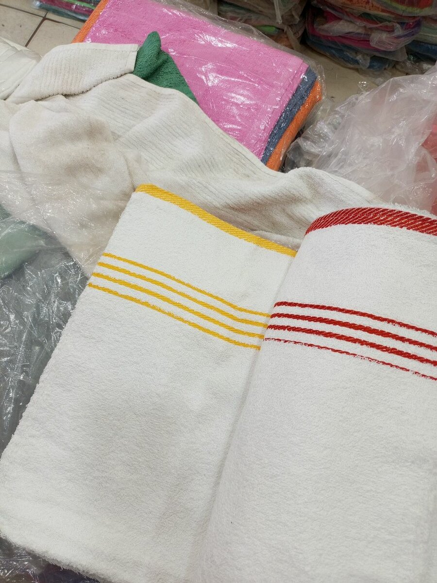 Serviettes en coton rayées