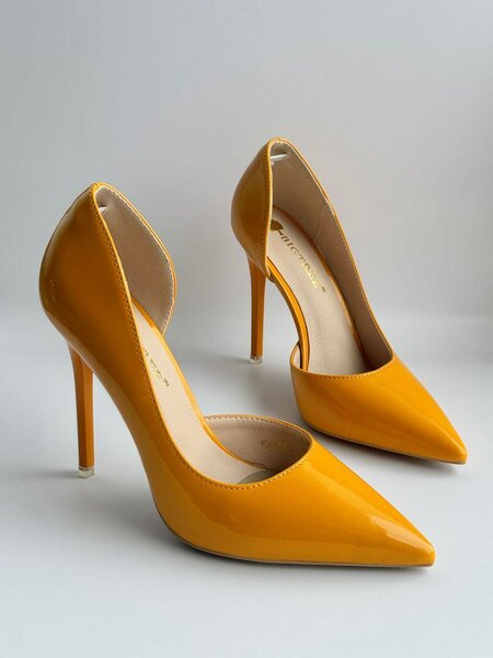 Pencil heel