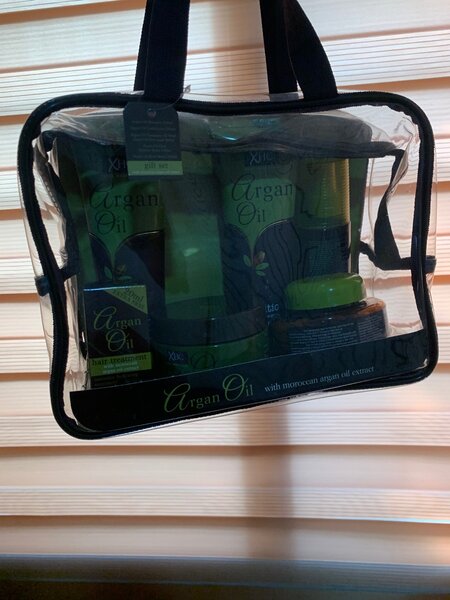 ARGAN OIL GIFT SET BAG