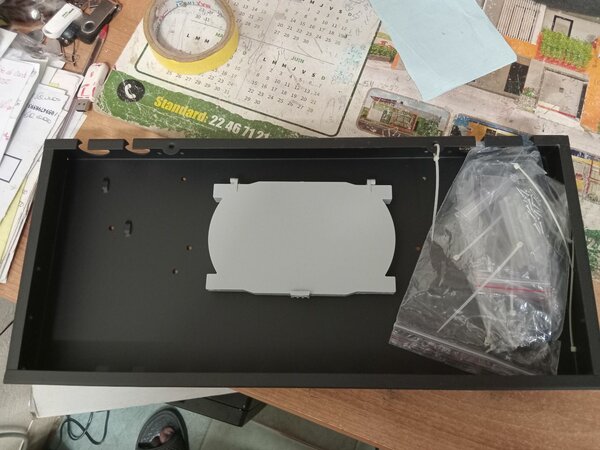 Coffret fibre optique 12 ports