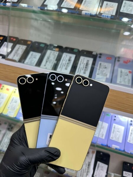 Samsung galaxy Z FliP 6