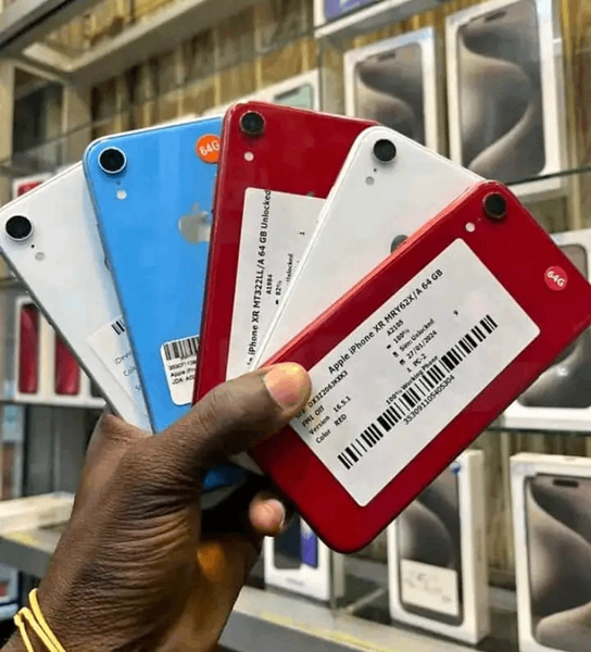 iPhone XR quasi neuf 64 Go