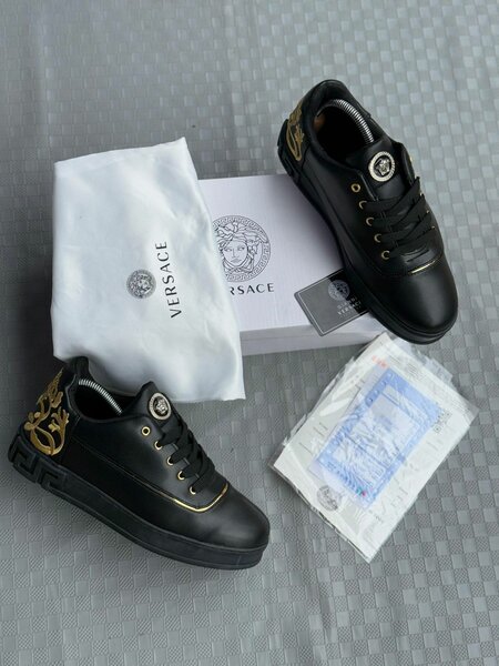 Sneakers en cuir Versace