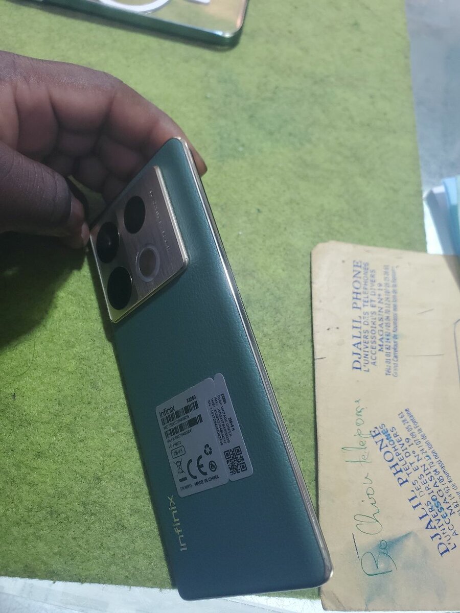 Infinix Smartphone Moderne 5G