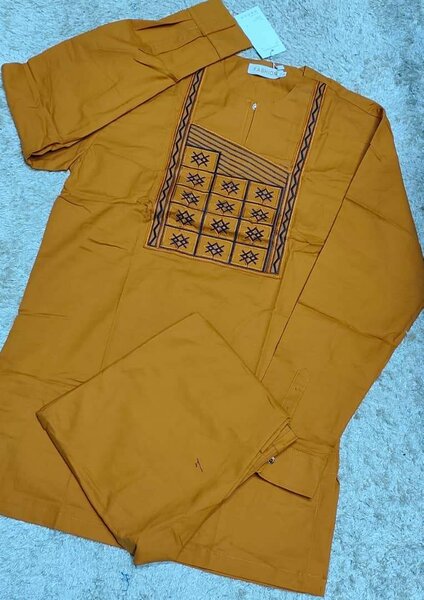 Tunique ethnique homme